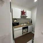 Number 8 Apartman *